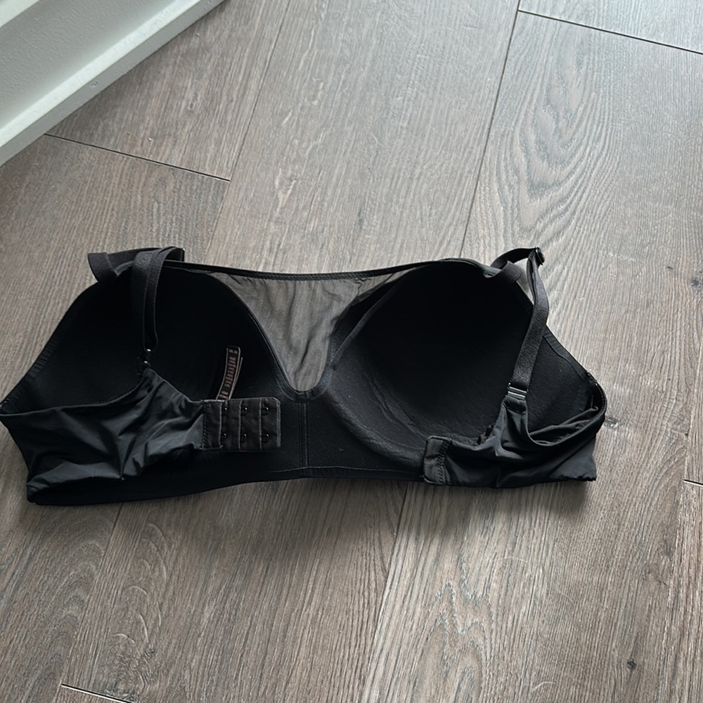 No wire black bra - Picture 3 of 7
